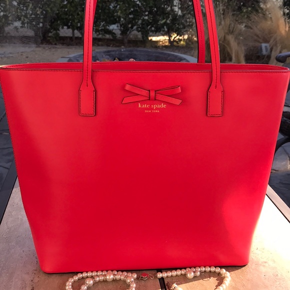 kate spade Handbags - Gorgeous Kate Spade Tori Tote❤️🌹❤️🌹